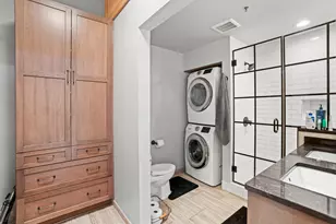 215 W Maple St, Milwaukee, WI 53204 - Photo 13