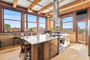 215 W Maple St, Milwaukee, WI 53204 - Photo 17