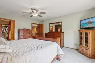 W203N16184 Pin Oak Cir, Jackson, WI 53037 - Photo 19