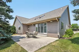 W203N16184 Pin Oak Cir, Jackson, WI 53037 - Photo 39