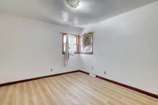 4540 N 71st St, Milwaukee, WI 53218 - Photo 13