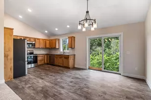 S1546 Shawnee Dr, Alma, WI 54610 - Photo 13