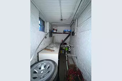 2423 S 5th St, Milwaukee, WI 53207 - Photo 17