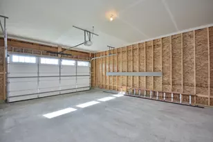 N53W19954 Kingair Dr, Menomonee Falls, WI 53051 - Photo 35