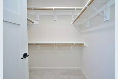 N53W19954  Kingair Dr, Menomonee Falls, WI 53051 - Photo 25