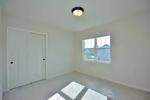 N53W19954 Kingair Dr, Menomonee Falls, WI 53051 - Photo 31