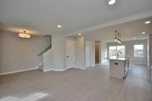 W199N5310 Ponderosa Ct, Menomonee Falls, WI 53051 - Photo 11