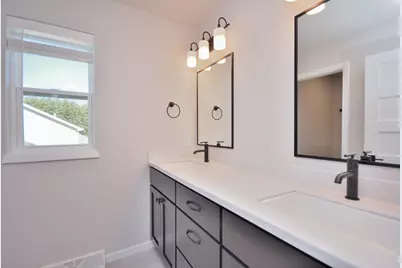 605  Standing Stone Dr, Waukesha, WI 53189 - Photo 25