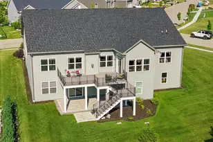 309 N Stone Ridge Dr, Lake Geneva, WI 53147 - Photo 3