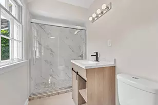 625 E Juniper Ln, Mequon, WI 53092 - Photo 31