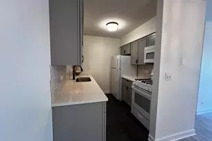 114 Hank Jay Dr, Lake Geneva, WI 53147 - Photo 5