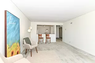 2525 S Shore Dr, Milwaukee, WI 53207 - Photo 7