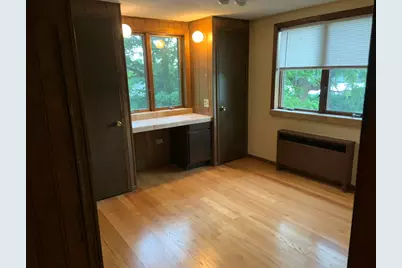 144  Riverside Dr, Racine, WI 53185 - Photo 13