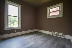 3221 N 29th St, Milwaukee, WI 53216 - Photo 9