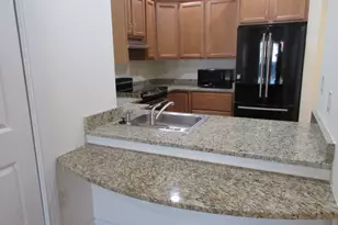 832 N 6th St, Sheboygan, WI 53081 - Photo 5