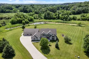 3976 Woodridge Ct, Richfield, WI 53017 - Photo 3