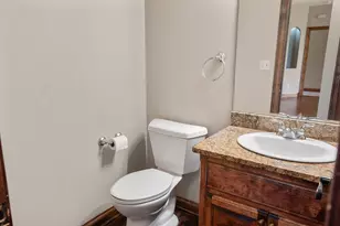 3976 Woodridge Ct, Richfield, WI 53017 - Photo 33