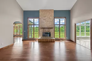 3976 Woodridge Ct, Richfield, WI 53017 - Photo 19