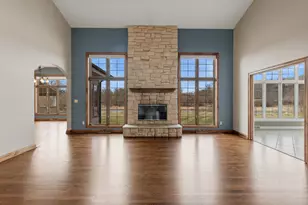 3976 Woodridge Ct, Richfield, WI 53017 - Photo 15