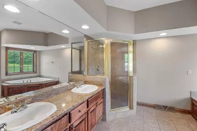 3976  Woodridge Ct, Richfield, WI 53017 - Photo 33