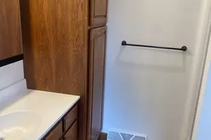 302 N Peach Ave, Marshfield, WI 54449 - Photo 5