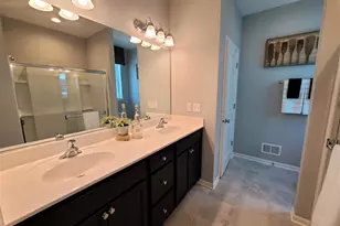 619 Cadence Cir, Lake Geneva, WI 53147 - Photo 11