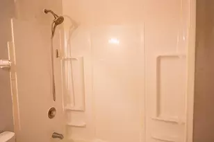 255 Elmwood Ave, Lake Geneva, WI 53147 - Photo 15