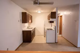 255 Elmwood Ave, Lake Geneva, WI 53147 - Photo 3