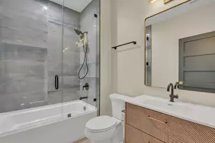 525 Maple St, Lake Geneva, WI 53147 - Photo 35