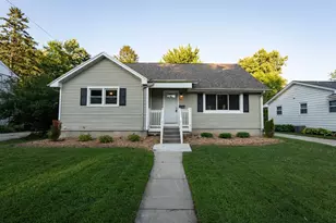 1153 N 11th Ave, West Bend, WI 53090 - Photo 1