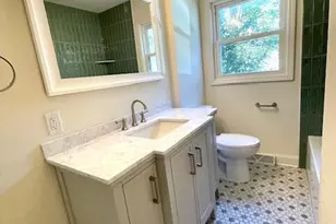 1153 N 11th Ave, West Bend, WI 53090 - Photo 27