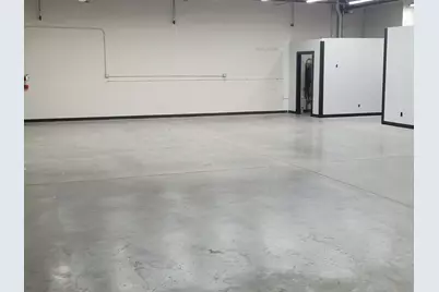 N96W15508  County Line Rd, Germantown, WI 53022 - Photo 5