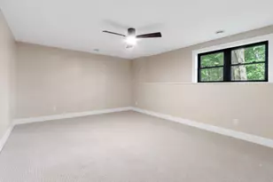 921 Platt Ave, Lake Geneva, WI 53147 - Photo 31