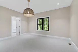 921 Platt Ave, Lake Geneva, WI 53147 - Photo 15