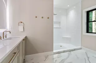 921 Platt Ave, Lake Geneva, WI 53147 - Photo 19