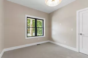 921 Platt Ave, Lake Geneva, WI 53147 - Photo 21