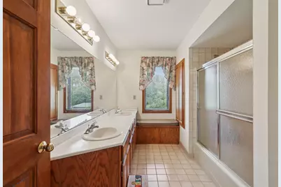 1168 W Manor Ln, River Hills, WI 53217 - Photo 23