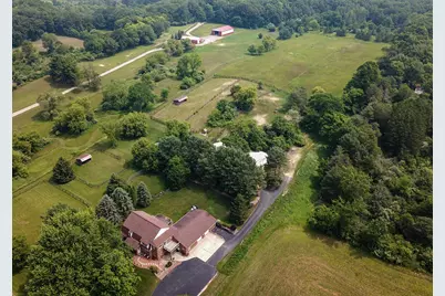 9080  Hickory Dr, Kewaskum, WI 53040 - Photo 7