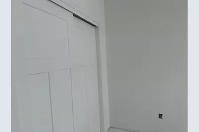 804  Viewpoint Ave, Waukesha, WI 53188 - Photo 9