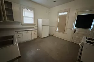 3225 W McKinley Blvd, Milwaukee, WI 53208 - Photo 5