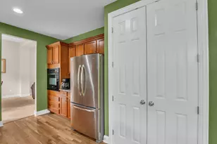 220 Highland Way, Lake Geneva, WI 53147 - Photo 9