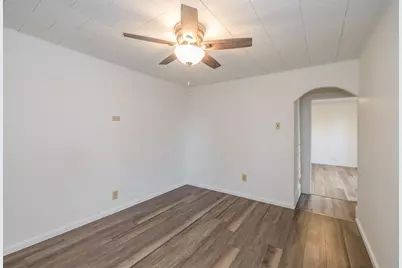 275 E 2nd St, Fond du Lac, WI 54935 - Photo 5