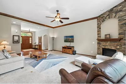 W238N7214  Michele Ln, Sussex, WI 53089 - Photo 3