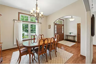 W238N7214  Michele Ln, Sussex, WI 53089 - Photo 9