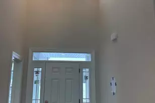 N48W21629 Martha Ln, Menomonee Falls, WI 53051 - Photo 7