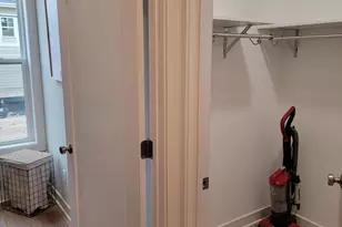 W214N6672 Fairview Dr, Menomonee Falls, WI 53046 - Photo 27