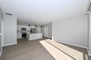 500 E Main St, Racine, WI 53185 - Photo 9