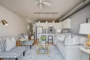 1924 N Hubbard St, Milwaukee, WI 53212 - Photo 9