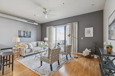 1924 N Hubbard St #314, Milwaukee, WI 53212 - Photo 5