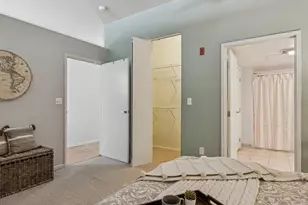 1924 N Hubbard St, Milwaukee, WI 53212 - Photo 17